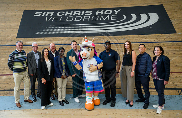 Senior Commonwealth Sport representatives visit Sir Chris Hoy Velodrome
