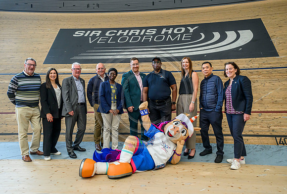 Senior Commonwealth Sport representatives visit Sir Chris Hoy Velodrome