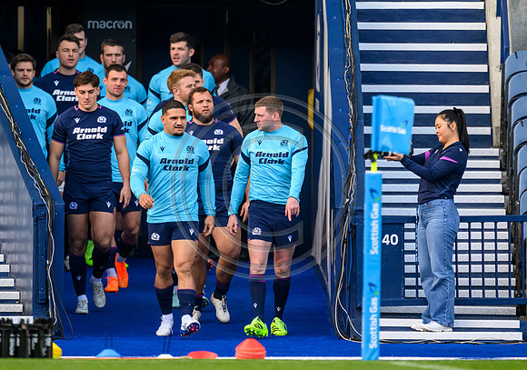 Scotland team run