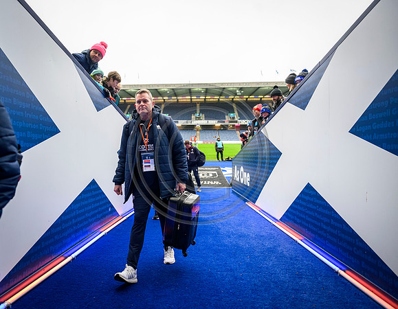 Edinburgh v Warriors