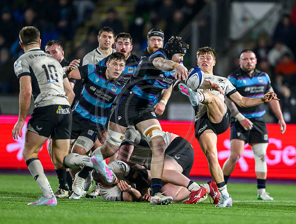 Glasgow Warriors v Saracens