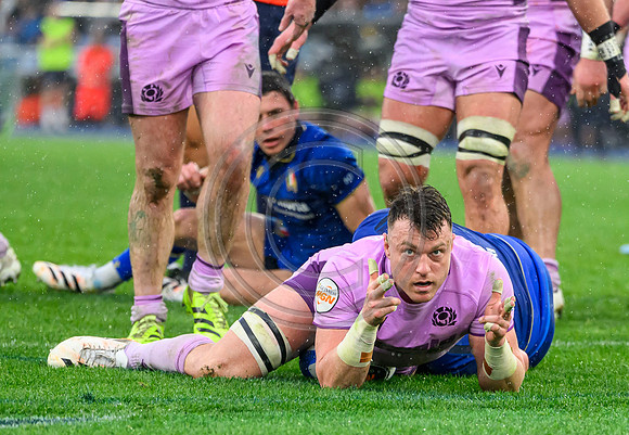 Italy v Scotland