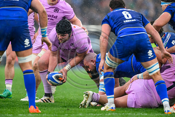 Italy v Scotland