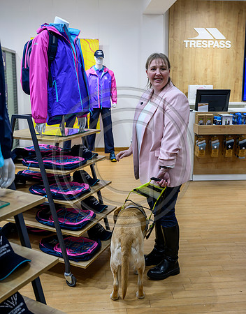 Glasgow2026 Volunteer Outfit