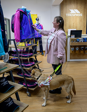 Glasgow2026 Volunteer Outfit