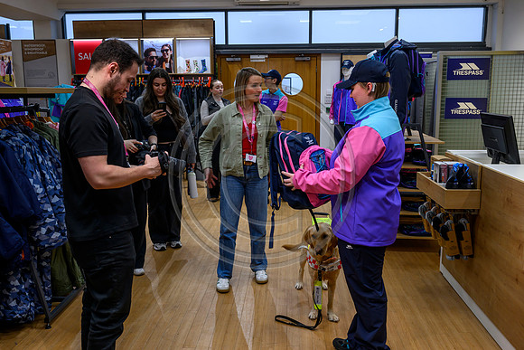 Glasgow2026 Volunteer Outfit