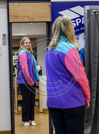 Glasgow2026 Volunteer Outfit