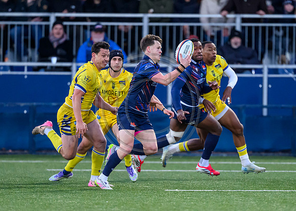Edinburgh v Zebre Parma