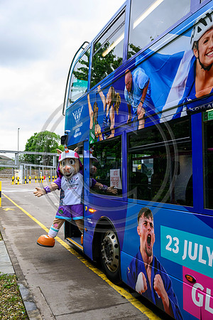 Finnie Bus