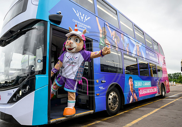 Finnie Bus