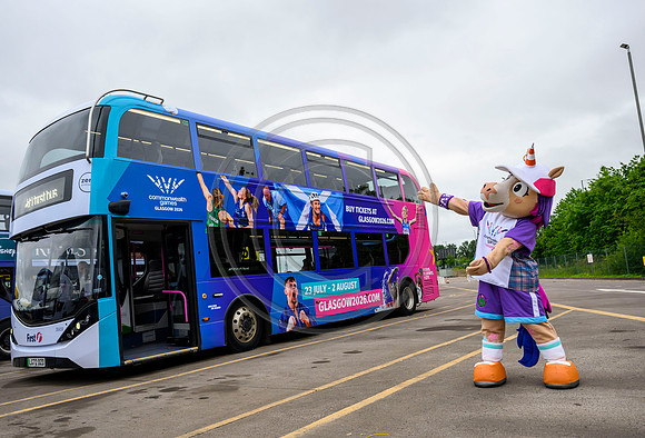 Finnie Bus