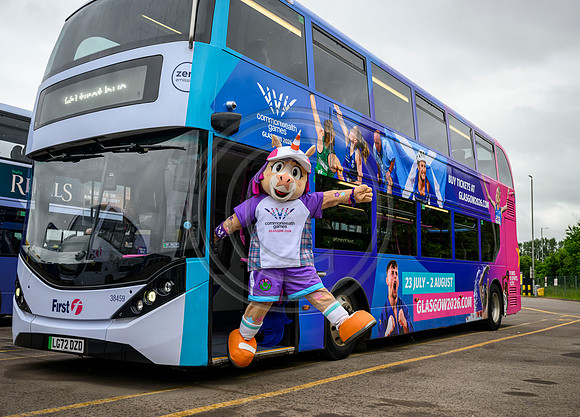 Finnie Bus