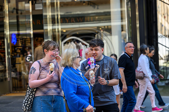 Social Media Influencer Mark Thorburn
