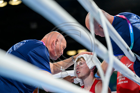 Findlay Davidson competes in the Para Powerlifting Mens Lightweight