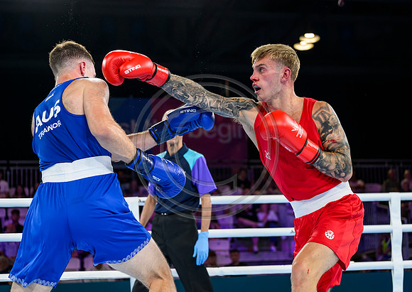 Boxing - Scotlands Alan Perrie competes in the men's 80kg