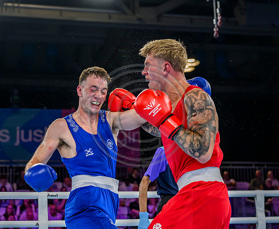 Boxing - Scotlands Alan Perrie competes in the men's 80kg