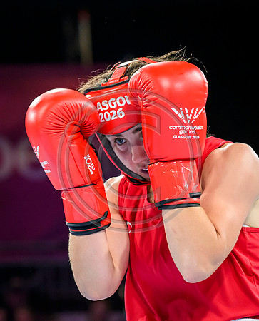 Boxing Stephanie Kernachan
