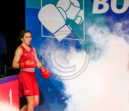 Boxing Stephanie Kernachan