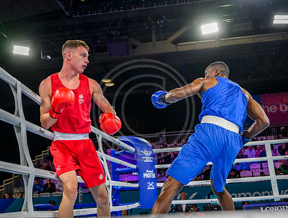 Boxing Sonny Kerr