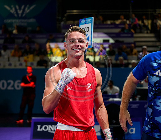 Boxing Sonny Kerr