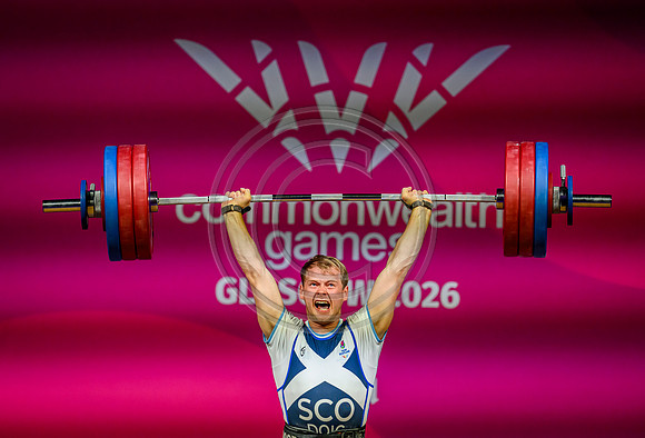Angus Doig men's 88kg weightlifting