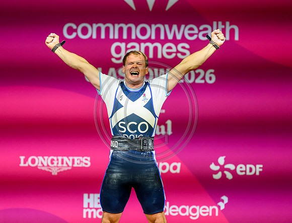 Angus Doig men's 88kg weightlifting