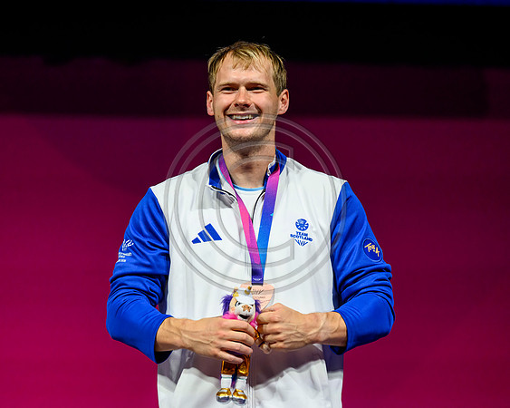 Angus Doig men's 88kg weightlifting