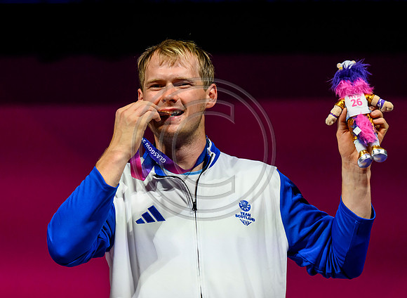 Angus Doig men's 88kg weightlifting