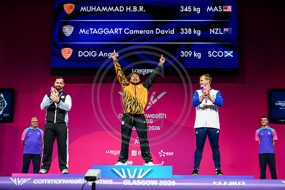 Angus Doig men's 88kg weightlifting