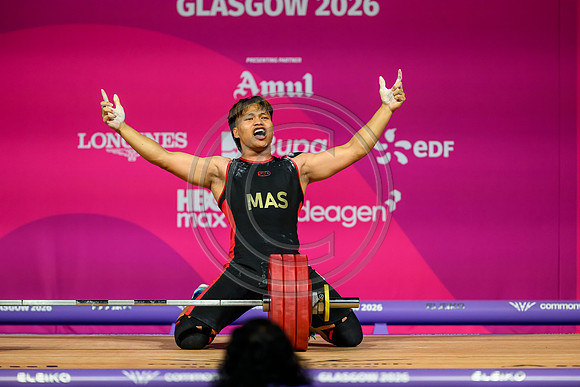 Angus Doig men's 88kg weightlifting