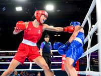Boxing Laura Brown