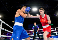 Boxing Laura Brown
