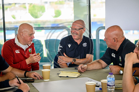 Club leaders from the West region gather for a seminar about the season ahead.