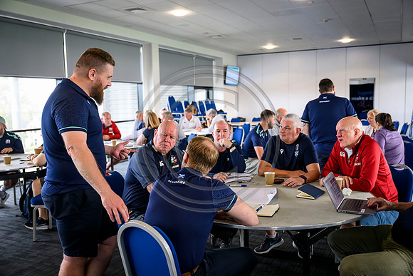 Club leaders from the West region gather for a seminar about the season ahead.