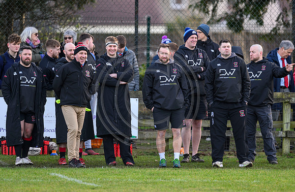 Linlithgow win East League one