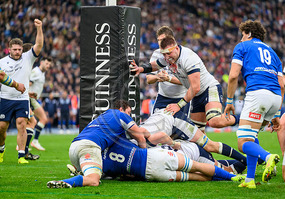 Italy v Scotland
