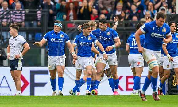 Italy v Scotland