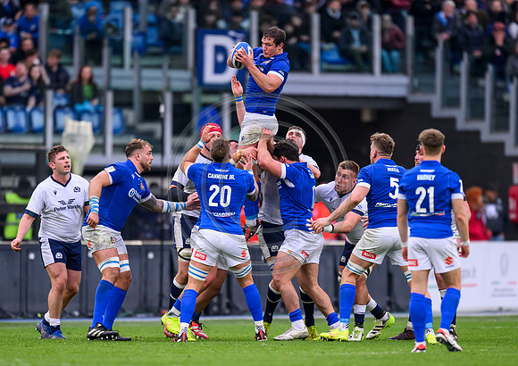 Italy v Scotland