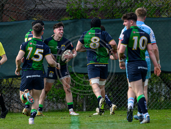 Bears v Warriors
