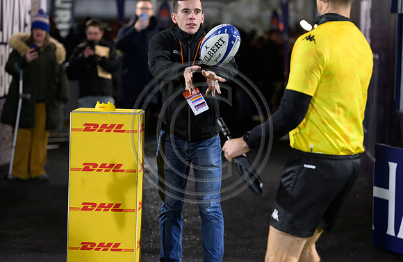 Edinburgh v Saracens