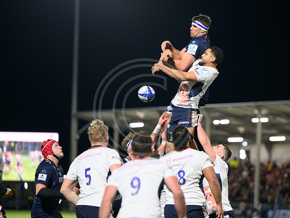 Edinburgh v Saracens
