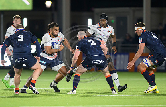 Edinburgh v Saracens