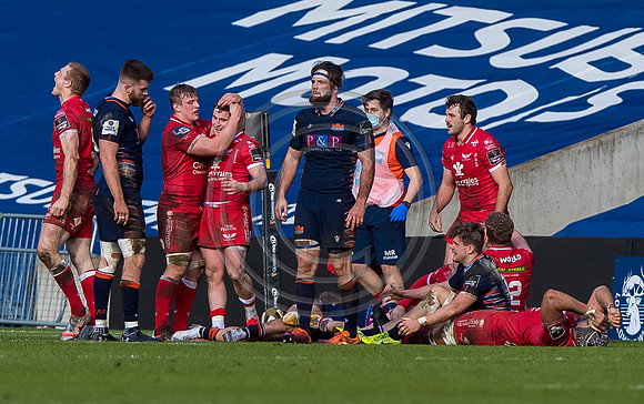 Edinburgh v Scarlets