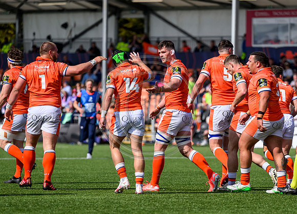 Edinburgh v Bulls