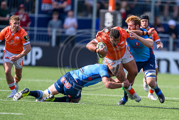 Edinburgh v Bulls